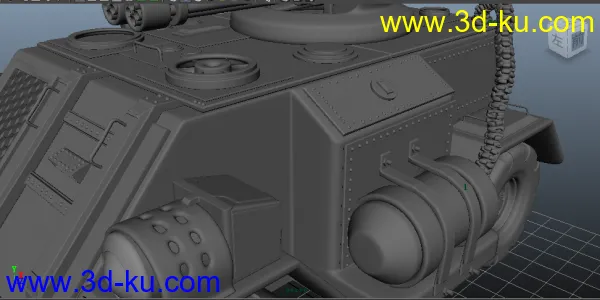 自学maya一个礼拜做的装甲车，求批评模型的图片2