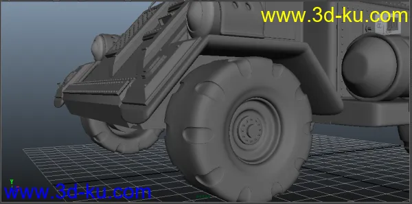 自学maya一个礼拜做的装甲车，求批评模型的图片3