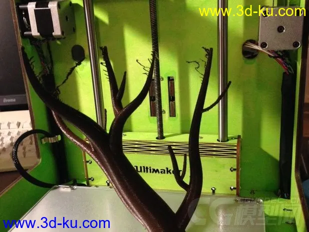 树与鸟 3D打印模型 STL格式的图片1