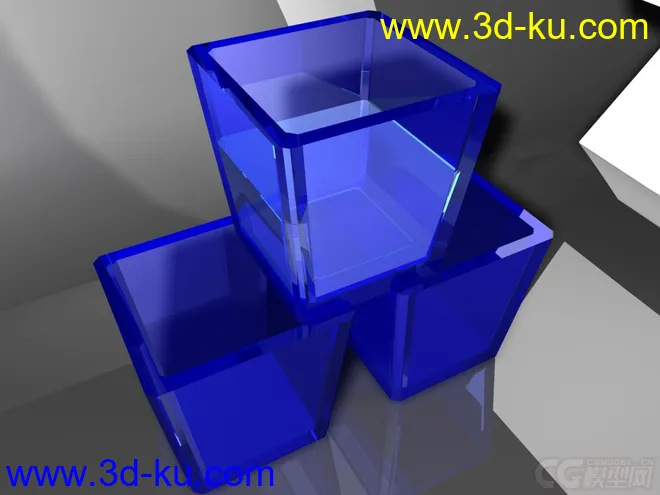 蓝色玻璃杯模型的图片1